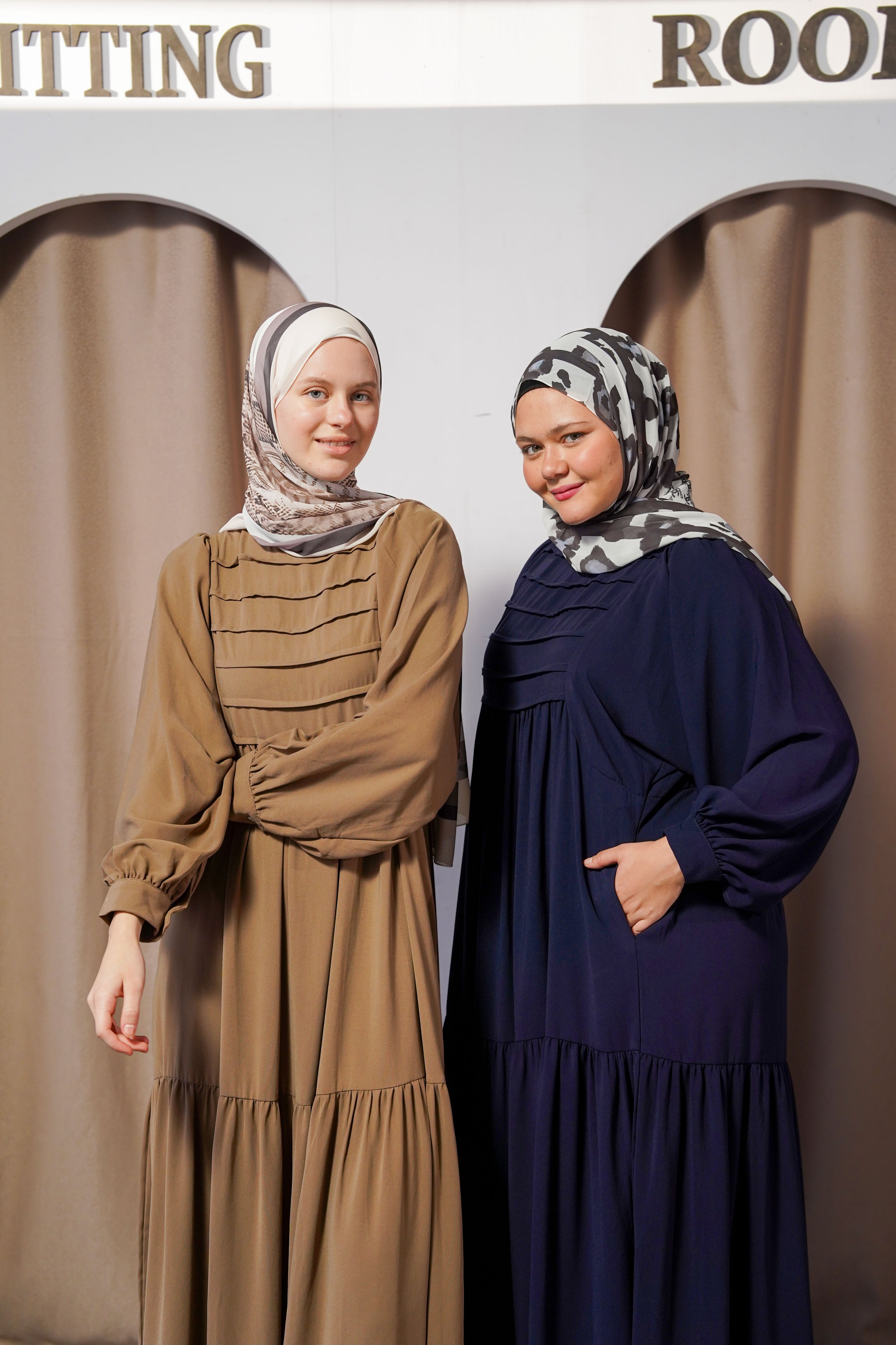 Flowra Abaya