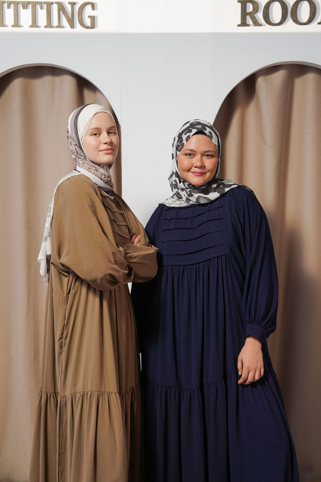 Flowra Abaya
