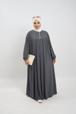 Retag Abaya