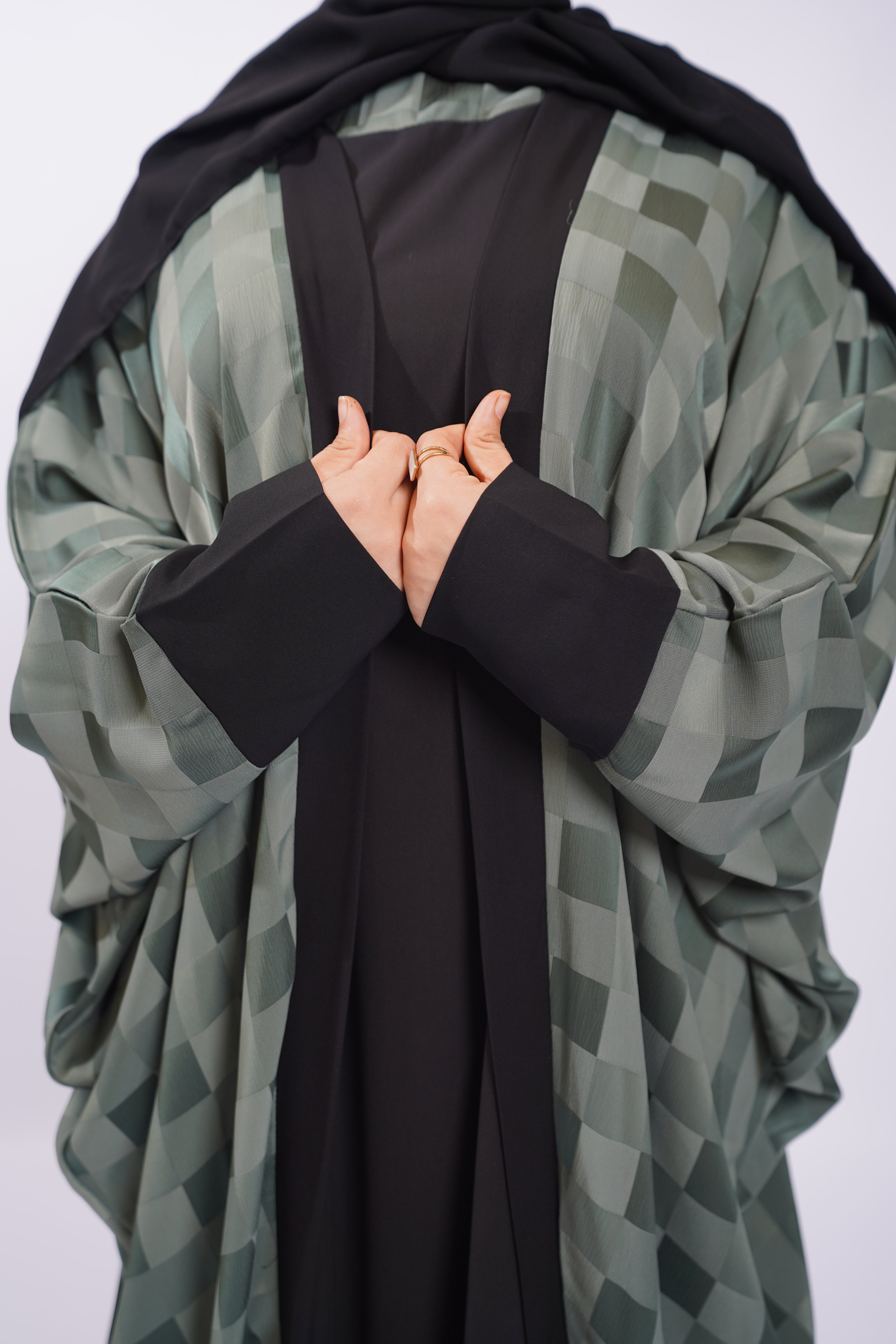 Taliya Abaya