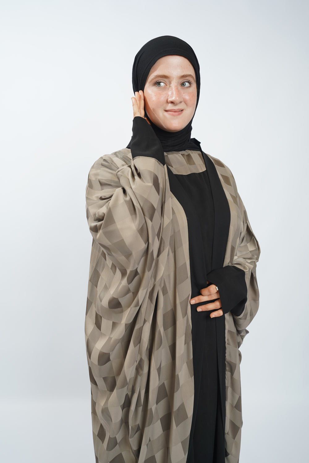 Taliya Abaya